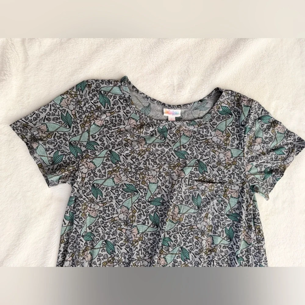 Lularoe Disney Carly High-Low Swing Dress - King Triton Print - Size Small - Picture 2 of 10